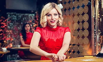 Hình ảnh bên ngoài Sòng bạc Crown International Club tại Furama Resort Đà Nẵng, thể hiện sự sang trọng và hiện đại.